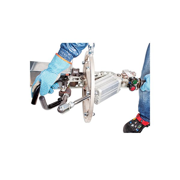 Sculă pneumatică de clinching cu reglaj de precizie — 4